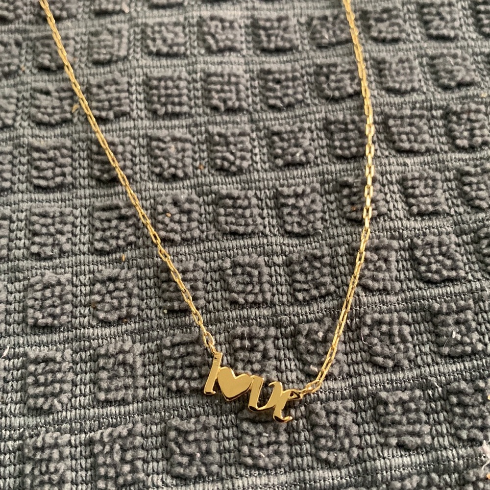 Gorjana Love Necklace 💛